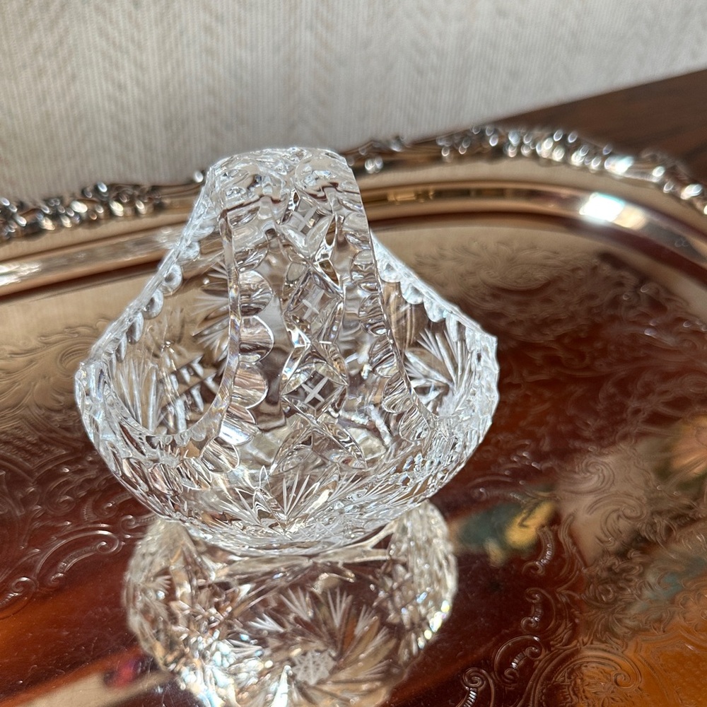 Elegant Crystal Cut Glass Basket